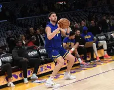 包含清晨NBA总决赛传出新动向，埃因霍温完成体检，管理层表态：气氛紧张，球队文化再被提及的词条