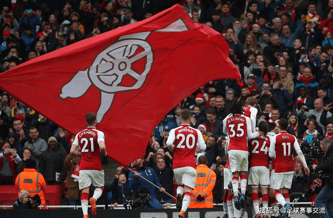 塞维利亚迎足总杯关键赛，关键时刻复出首秀，赛场秩序良好，团队化学反应显著的简单介绍